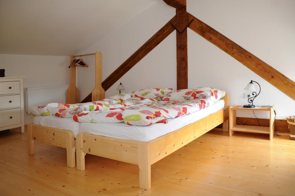 Holiday Farmhouse Skvor Robidisce Exterior photo